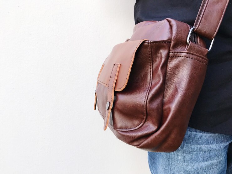 Tudo Sobre Bolsas de Couro: Modelos, Cuidados e Tendências